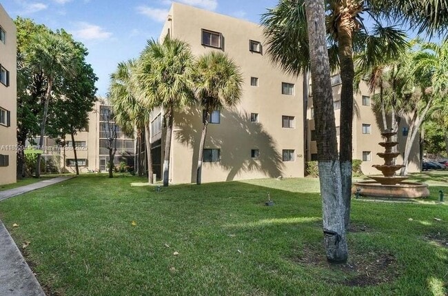 Foto del edificio - 8625 NW 8th St