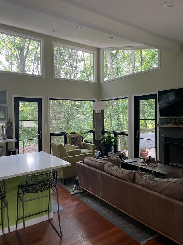 Live on a wooded acre less than an hour from Chicago - 8501 Locust Ave
