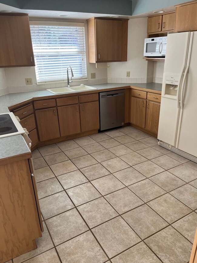 Photo - 7330 Mt Meeker Rd House