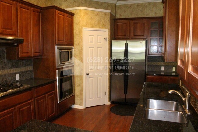 Building Photo - 12520 Capella Trail