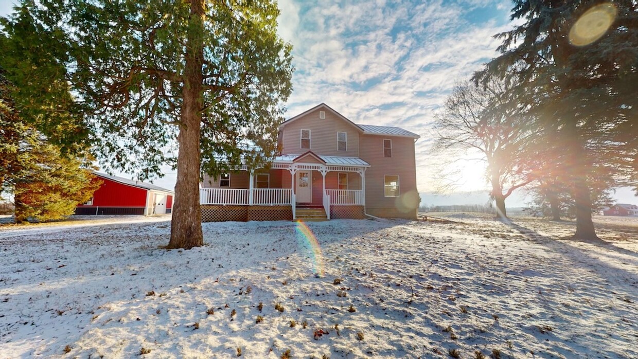 Primary Photo - Newly renovated county home in Plymouth Sc...