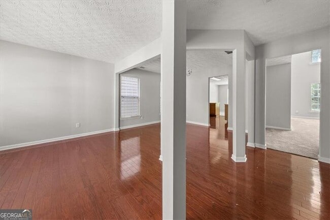 Foto del edificio - 1424 Gates Cir SE