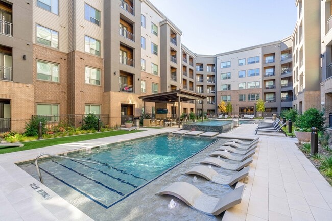 Building Photo - Cadence at Frisco Station