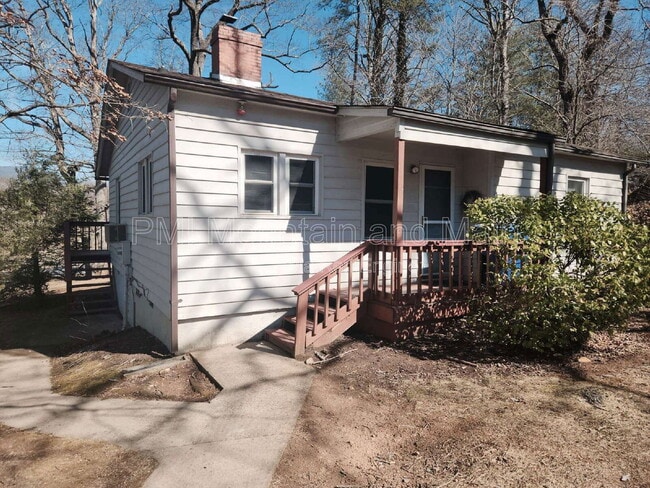 Foto del edificio - 2 Woodlands Dr