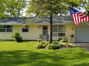Building Photo - 430 Waubun Dr
