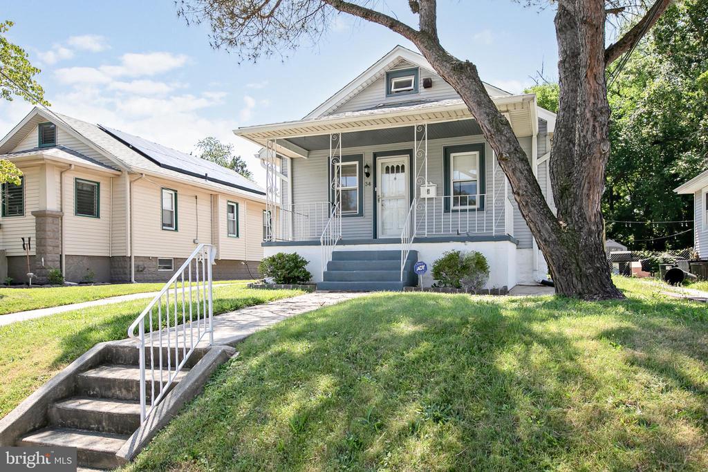 Primary Photo - 34 Valley Rd