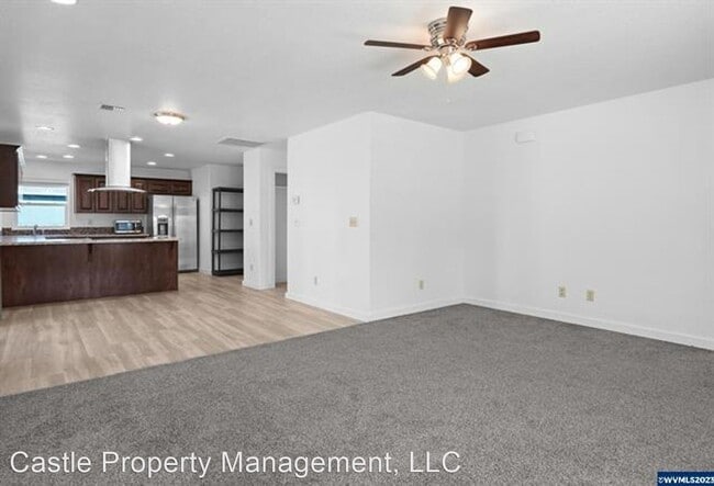 Foto del edificio - 3 br, 2 bath House - 814 18th Ave