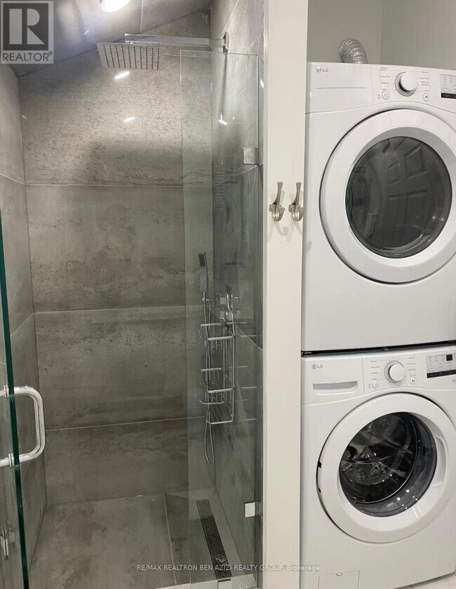 Photo du bâtiment - 14 Wyvern Rd