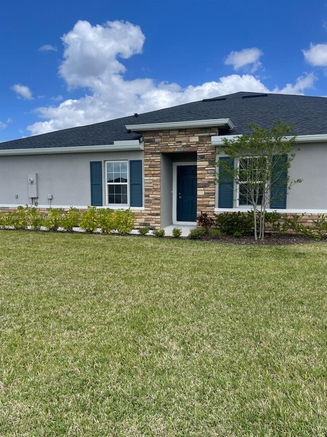 Building Photo - 9509 SW Libertas Wy