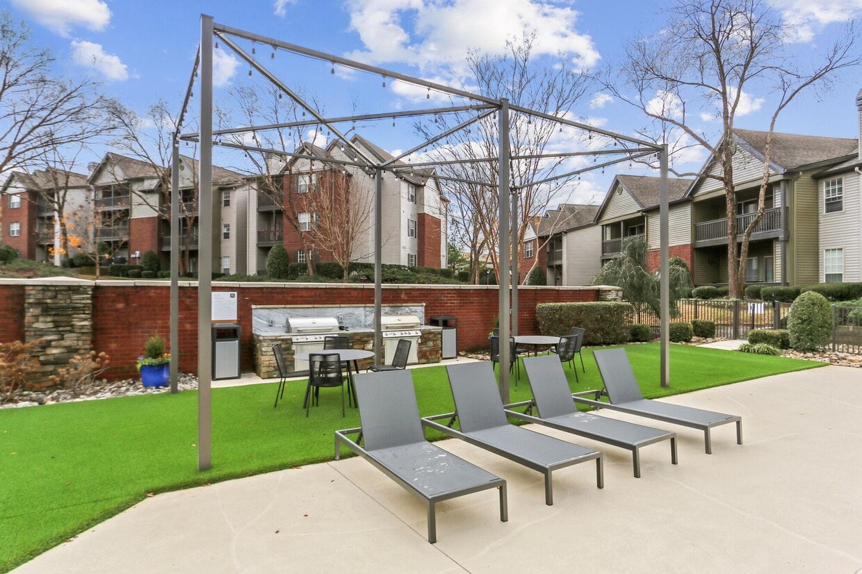 Rock Creek Apartments - Image 4