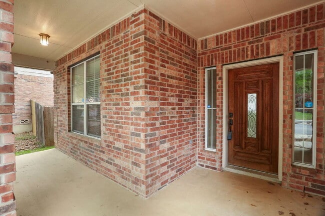Foto del edificio - 14514 Redwood Valley
