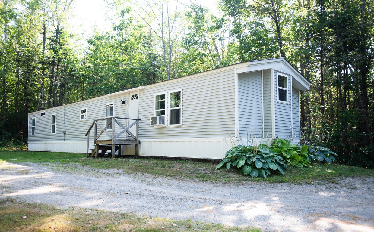 Primary Photo - 300 Phillips Rd