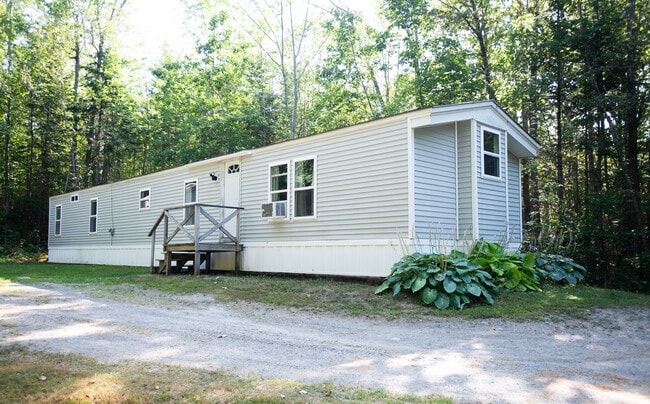 Building Photo - 300 Phillips Rd