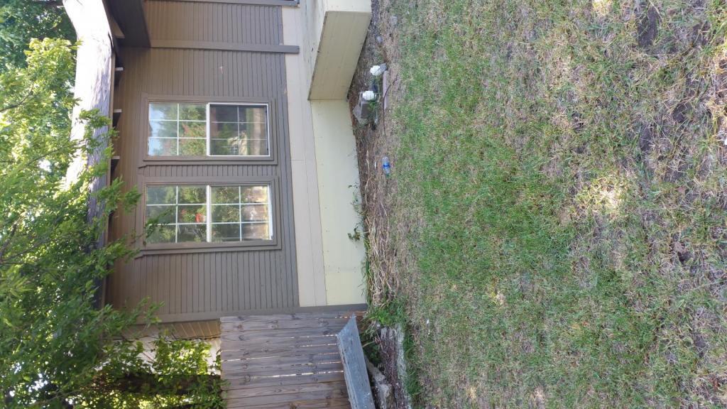 Primary Photo - 120 San Saba Ave