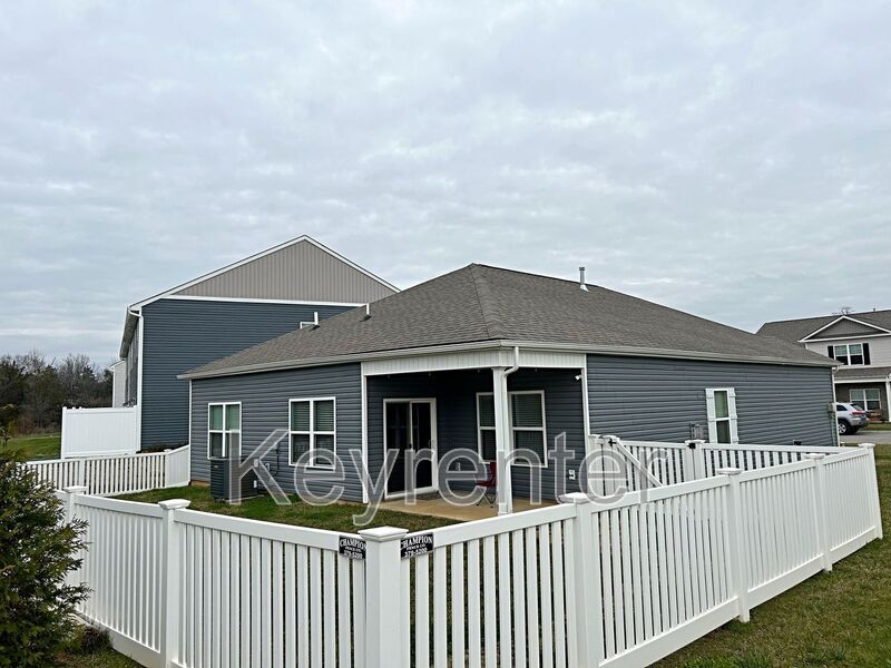 Foto del edificio - 3001 Bogart Ln