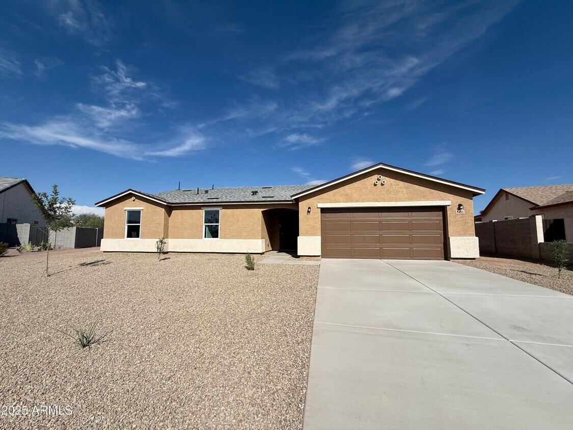 Primary Photo - 8481 W Reventon Dr