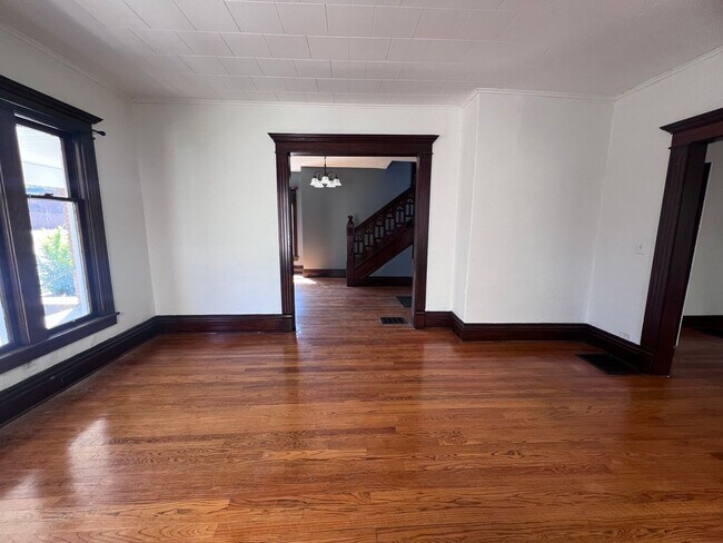 Foto del edificio - Charming Four Bedroom Home on SE Side!