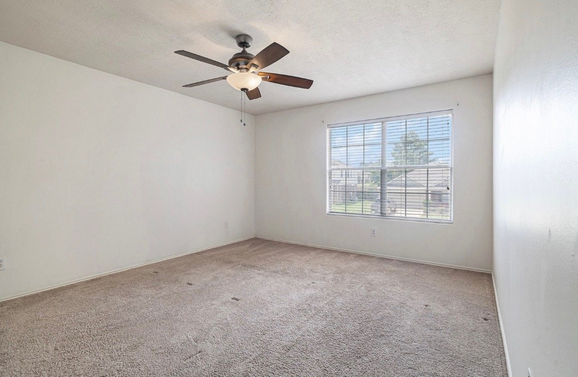Building Photo - 726 Slate Valley Ln