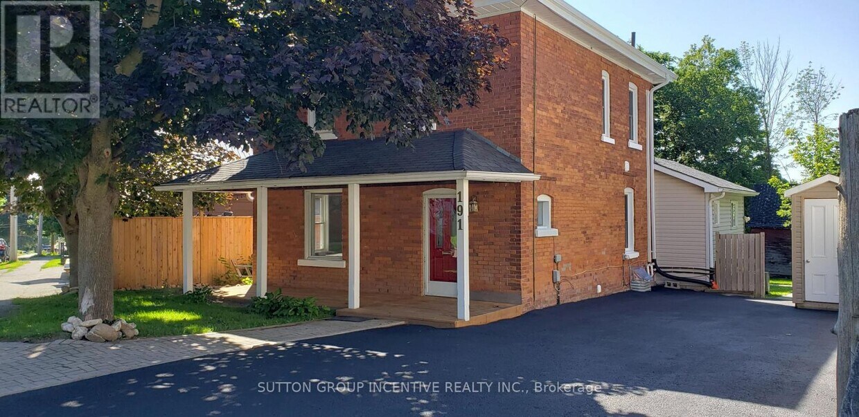 Primary Photo - 191-191 Nottawasaga St