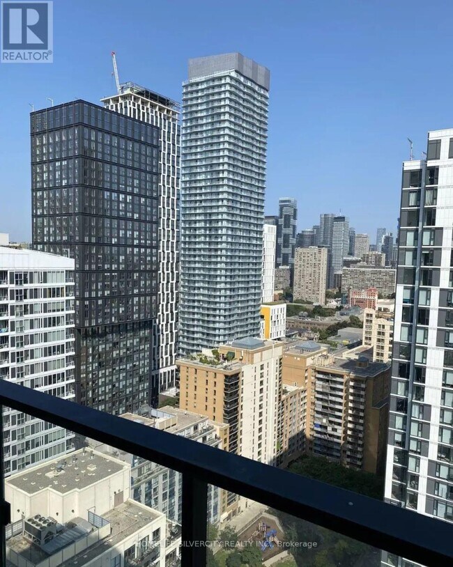 Building Photo - 47 Mutual St