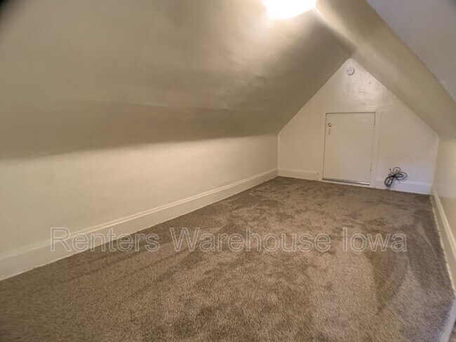 Foto del edificio - 1071 23rd St