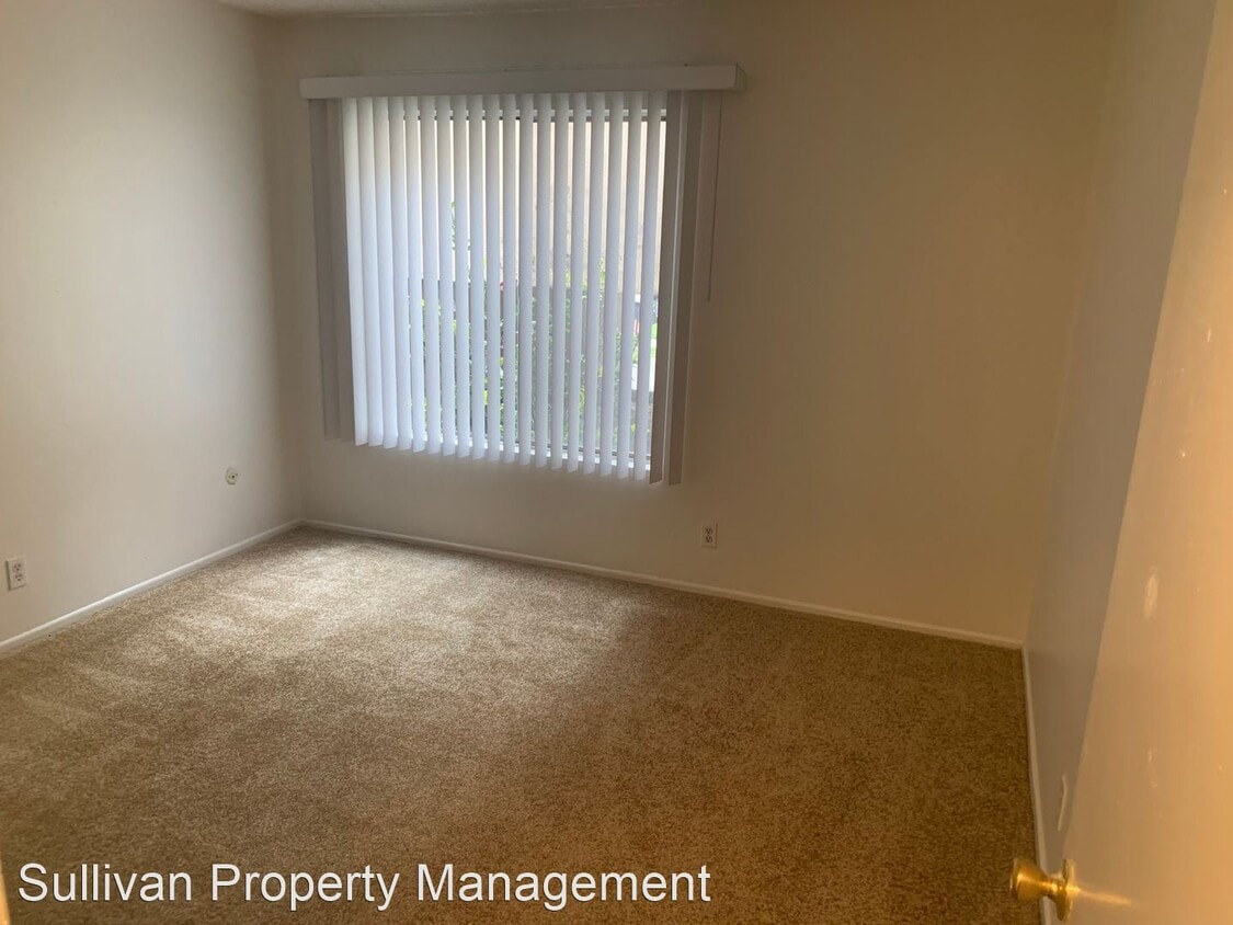 231 W Palmyra Ave, Orange, CA 92866 Room for Rent in Orange, CA