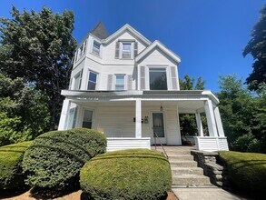 Building Photo - 22 Cleveland Ave