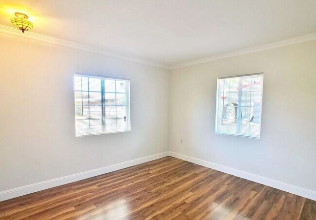 Foto del edificio - $2650 / 2 BR GREAT HAYWARD HOME AT A GREAT PRICE