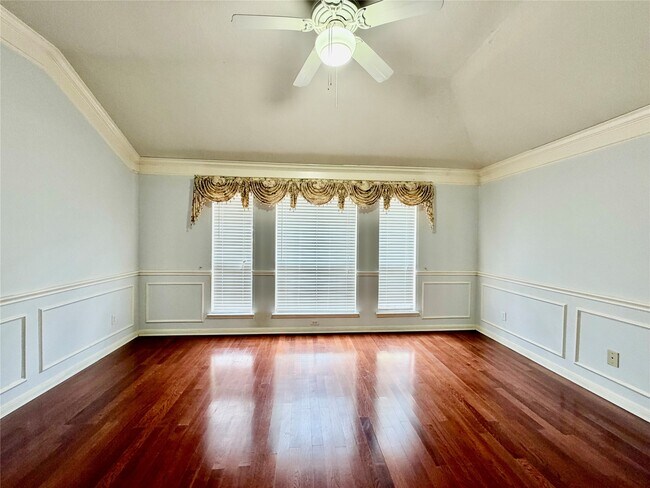 Building Photo - 21306 Walden Grove Ln