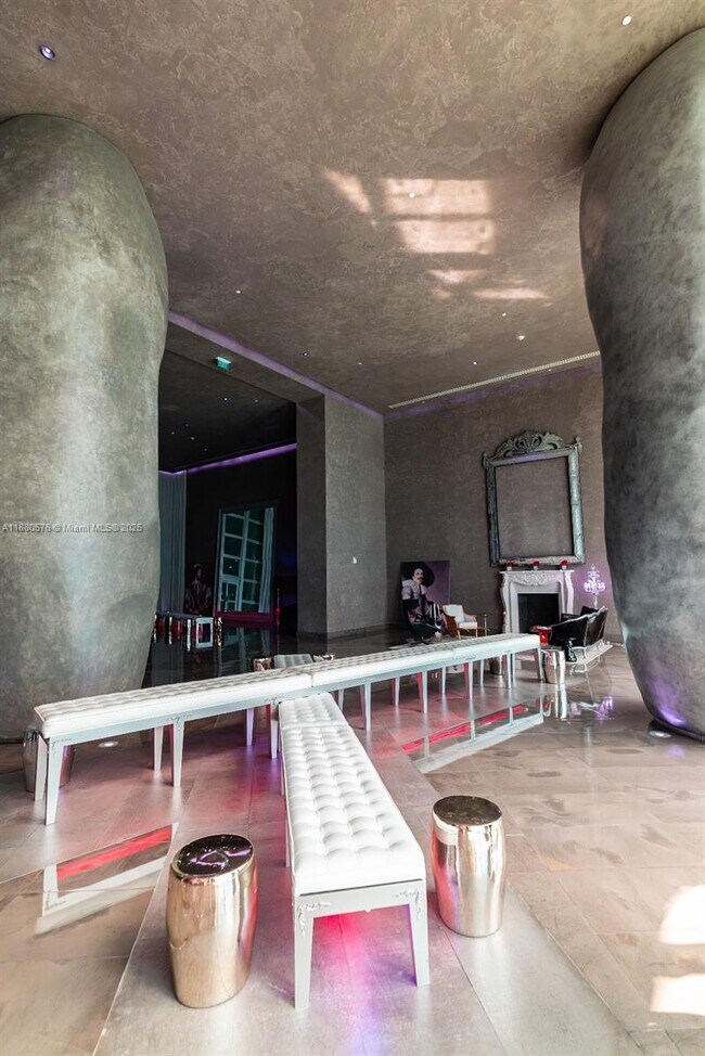 Foto del edificio - 495 Brickell Ave