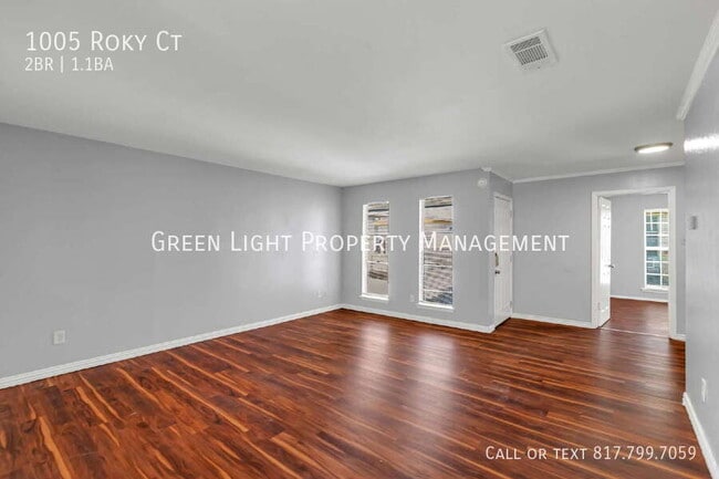 Building Photo - 1005 Roky Ct