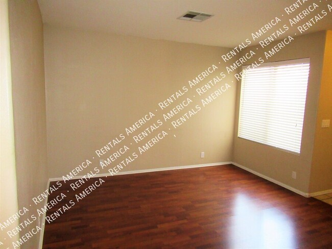 Foto del edificio - 16557 N 157th Ave