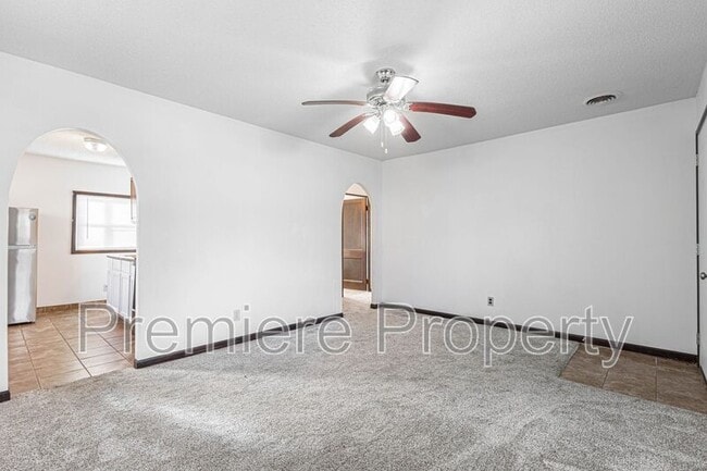 Building Photo - 4535 Lafayette Ave