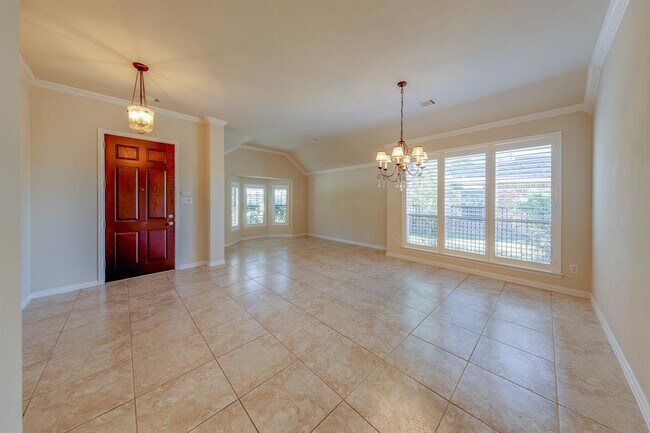 Building Photo - 18434 Pin Oak Bend Dr