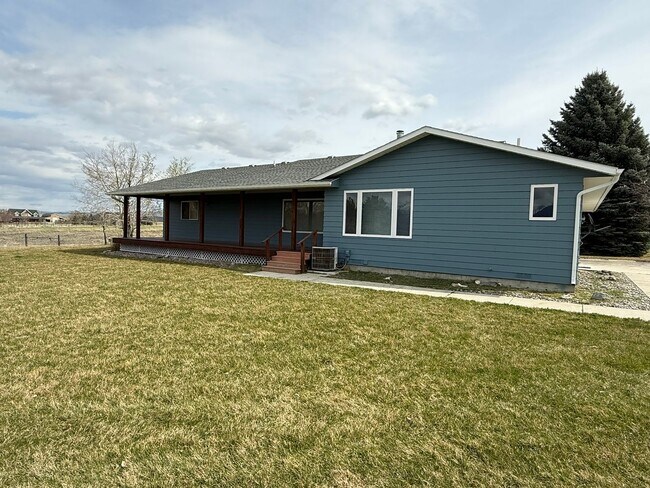 Foto del edificio - Peaceful Country Living – Spacious 2 Bed, 2.5 Bath Home in Corvallis