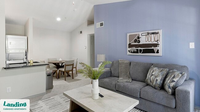 Foto del edificio - 17811 Vail St