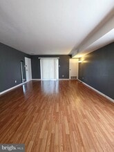 Building Photo - 2727 Rhawn St
