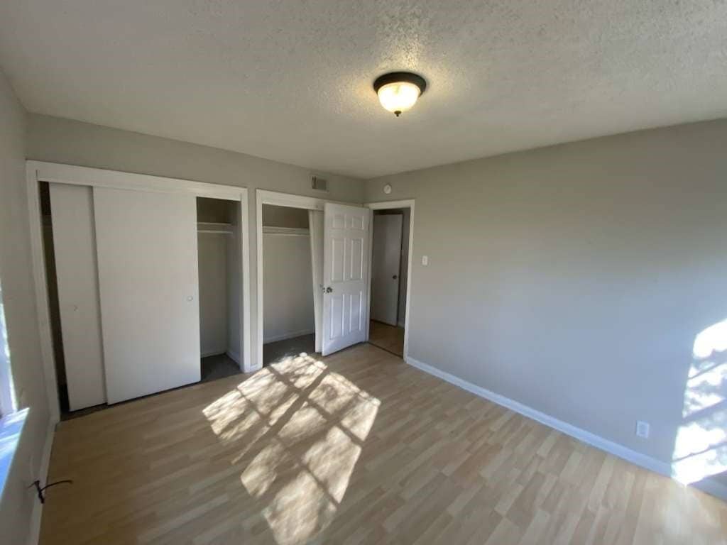 Foto del edificio - 5810 Belmark St