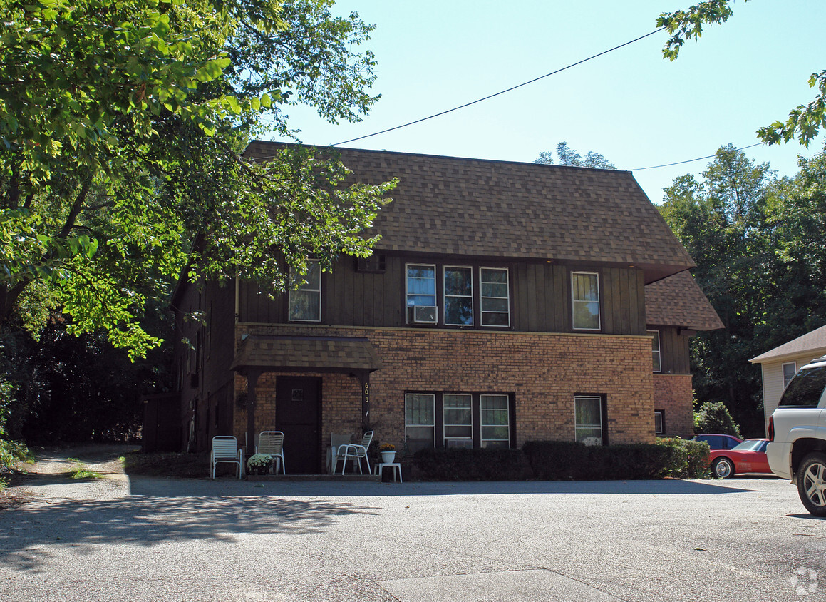 1010 home ave lincoln il
