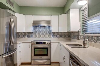 Building Photo - 4719 Skillman St
