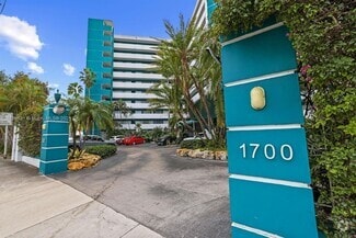 Building Photo - 1700 NW N River Dr