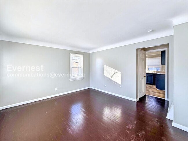 Foto del edificio - 18559 Mackay St