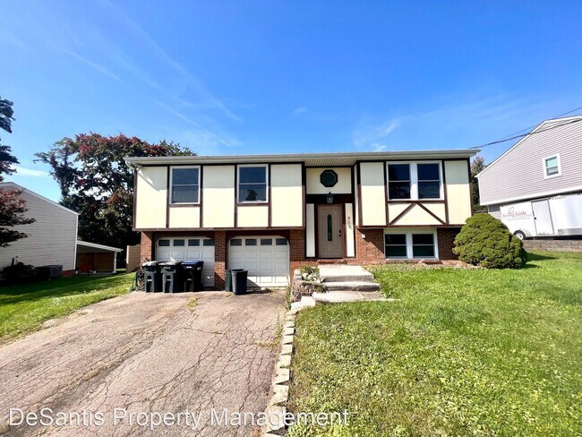 Building Photo - 3 br, 1.5 bath House - 408 Nike Road