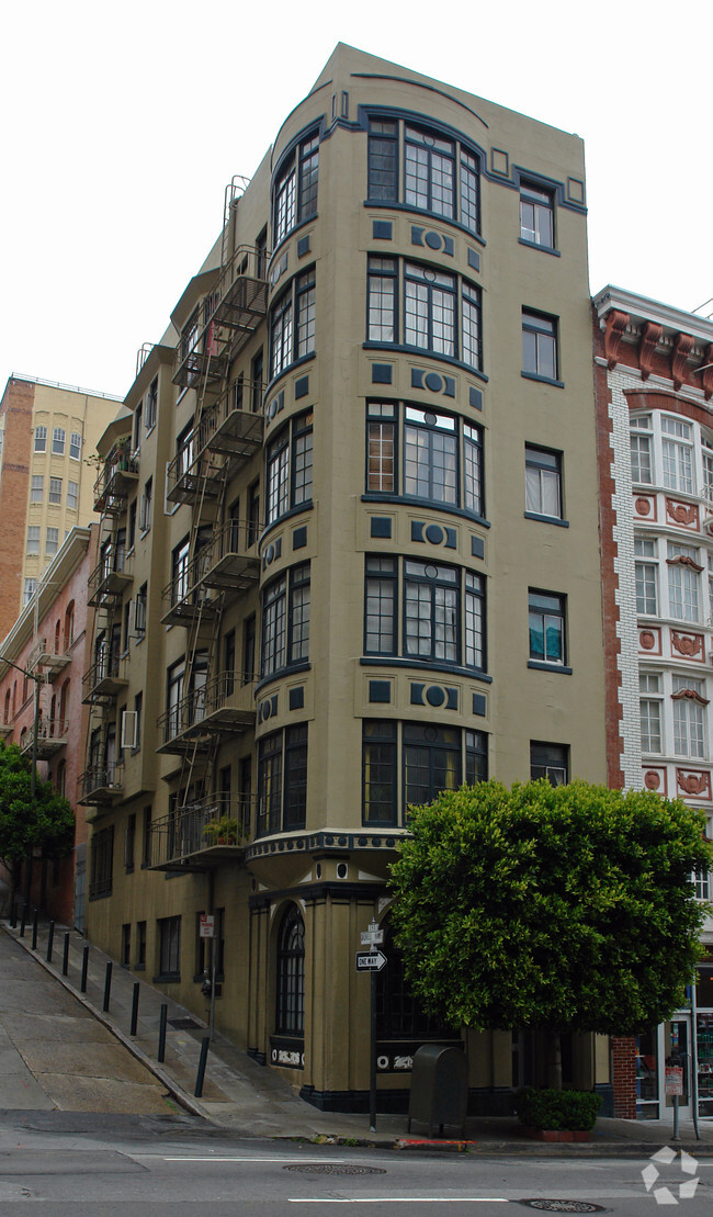 Foto del edificio - 636 Bush Street