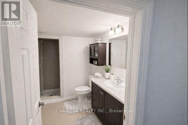 Building Photo - 95 Baffin Cres