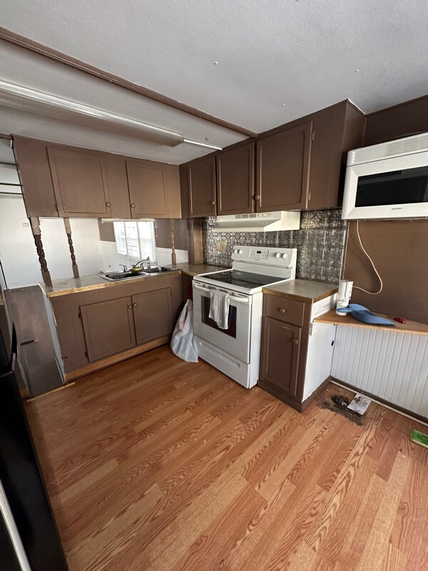 Foto del edificio - 962 NY-29A