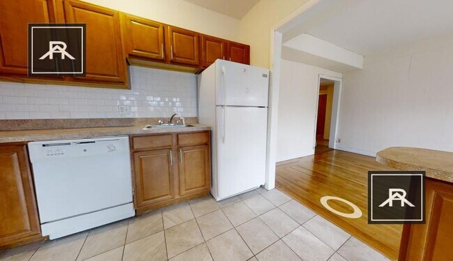 Building Photo - 3 bedroom in Allston MA 02215