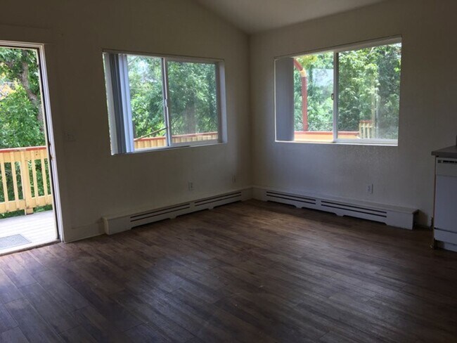 Photo - 994 14th St Apartment