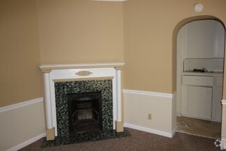 Building Photo - 603 Washtenaw Ave