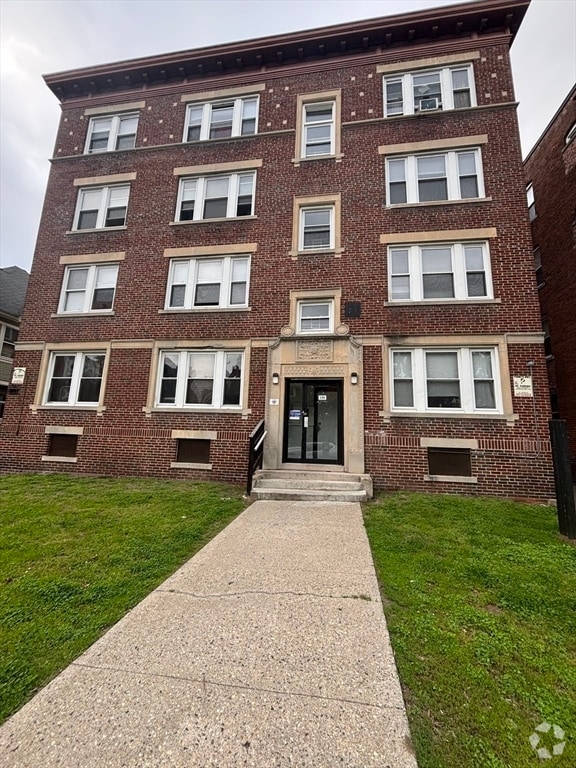 Building Photo - 197 Belmont Ave